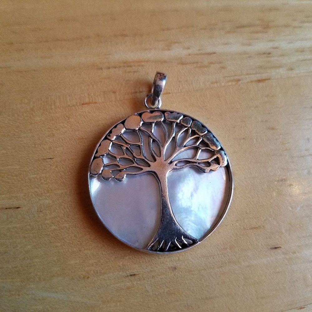 NEW Sterling Silver & Mother of Pearl Tree of Life Handmade Bali Energy Pendant